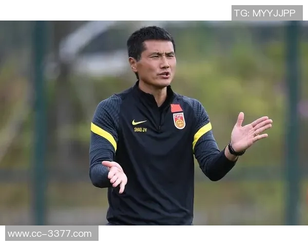 邵佳一谈中国足球希望更多球员走出国门提升实力与竞争力